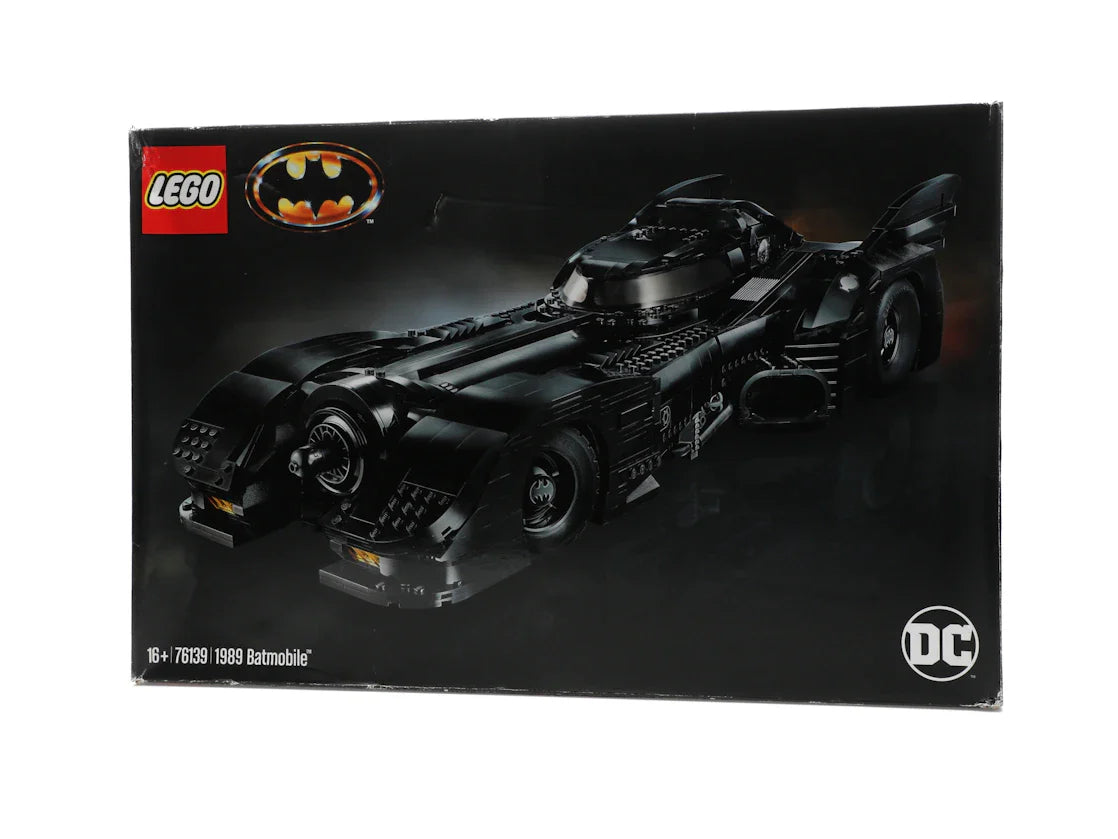 LEGO DC Batman 1989 Batmobile Set 76139
